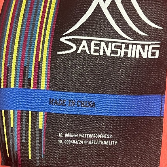 Women’s snowsuit - Picture 3 of 4